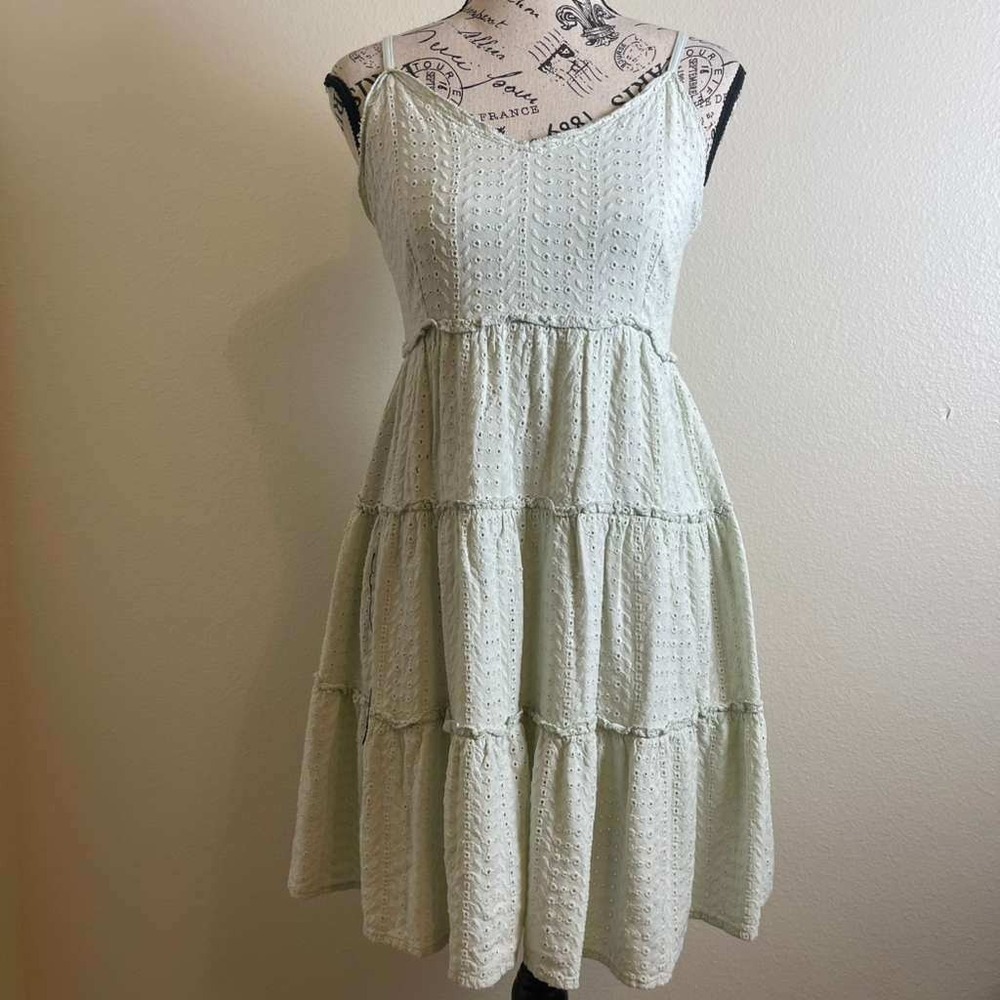 Sim & Sam Women Sage‎ Green Eyelet Tiered Smocked Back Sun Dress Small 3103